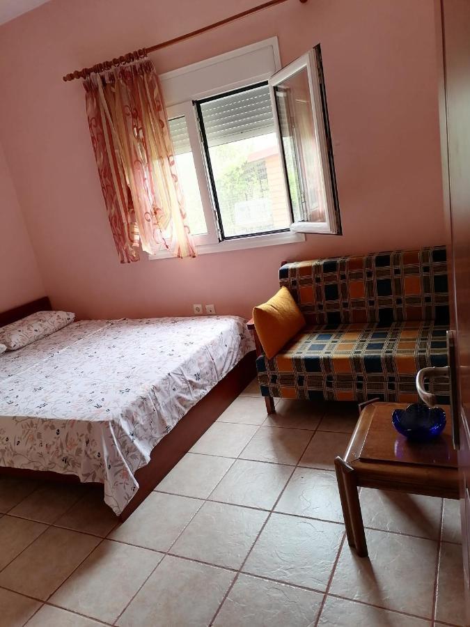 Αξέχαστη Διαμονή - Unforgettable Accommodation Nea Kallikrateia Exterior photo